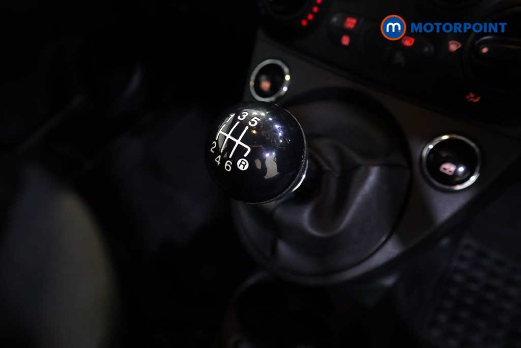 Fiat 500 1.0 Mild Hybrid 3Dr Manual Petrol-Electric Hybrid Hatchback - Stock Number (1569752) - 8th supplementary image