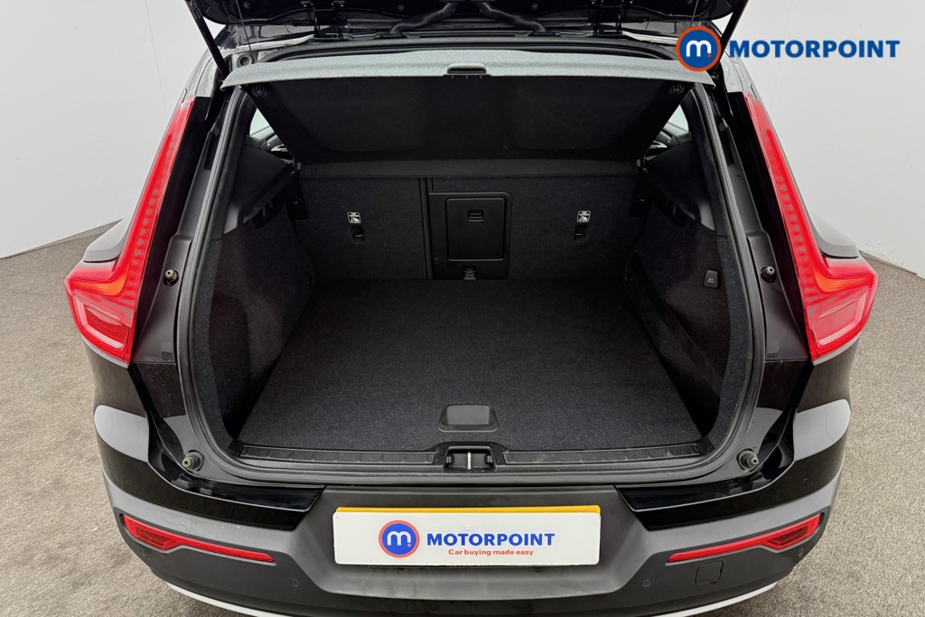 Volvo Xc40 Momentum Automatic Petrol SUV - Stock Number (1569864) - 8th supplementary image
