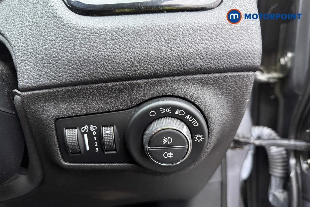 Jeep Compass Limited Manual Diesel SUV - Stock Number (1570000) - 16th supplementary image