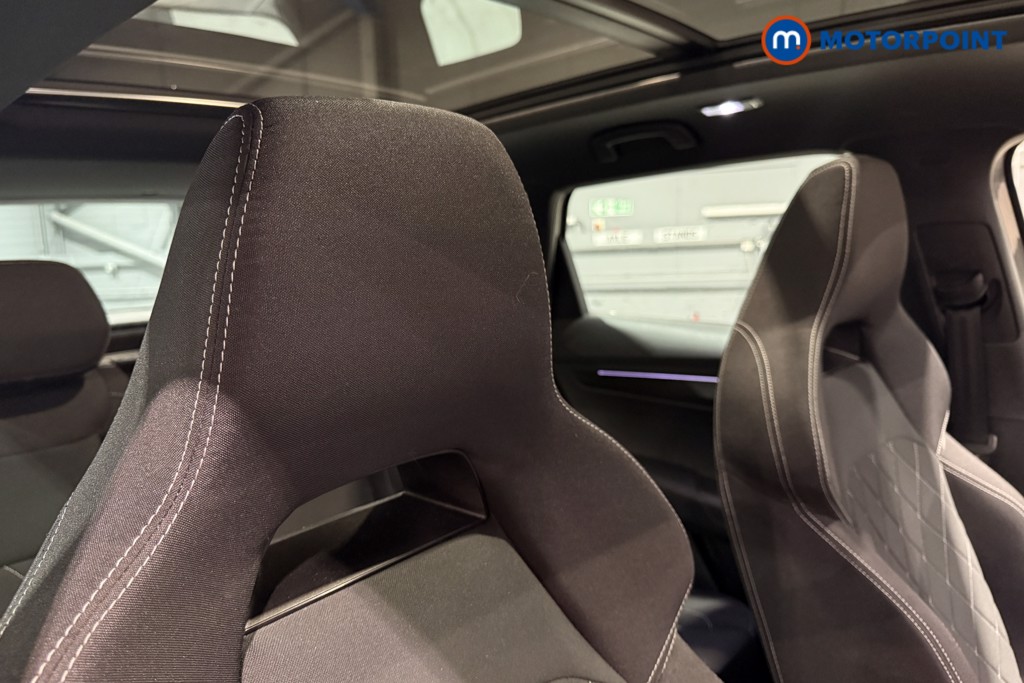 Skoda Karoq Sportline Automatic Petrol SUV - Stock Number (1571274) - 19th supplementary image