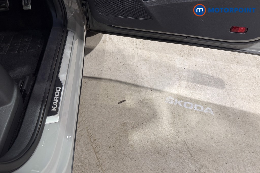Skoda Karoq Sportline Automatic Petrol SUV - Stock Number (1571274) - 23rd supplementary image