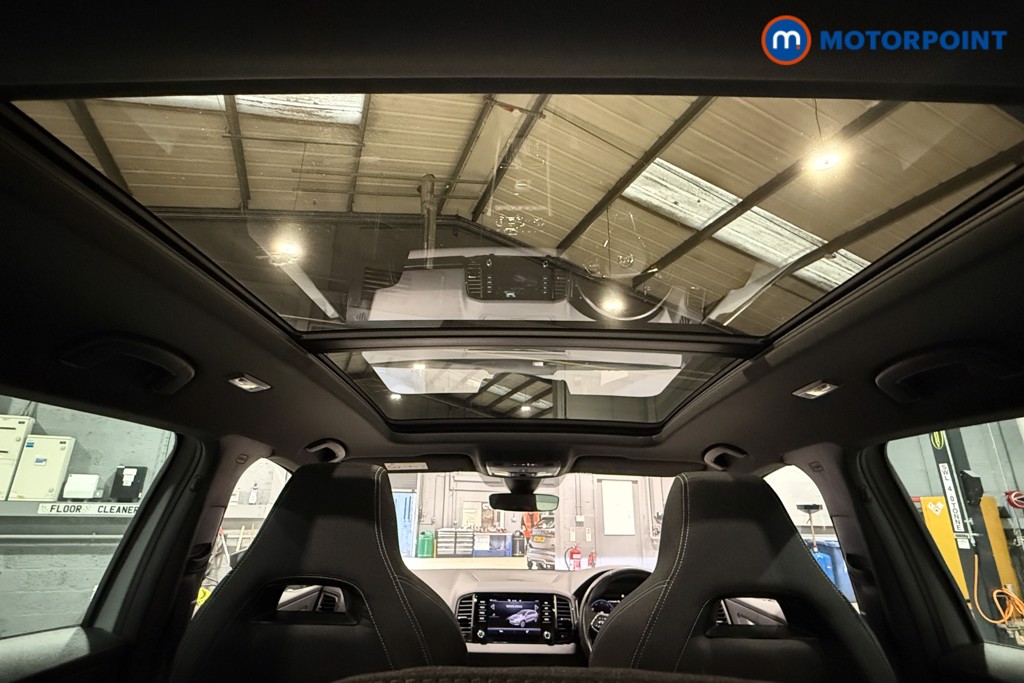 Skoda Karoq Sportline Automatic Petrol SUV - Stock Number (1571274) - 35th supplementary image