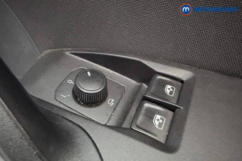 Seat Ibiza FR Manual Petrol Hatchback - Stock Number (1571523) - 18th supplementary image