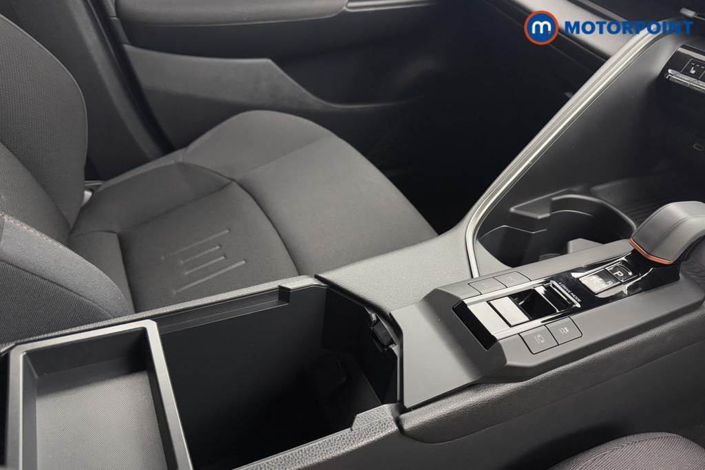 Toyota C-Hr Design Automatic Petrol Plug-In Hybrid SUV - Stock Number (1571549) - 15th supplementary image