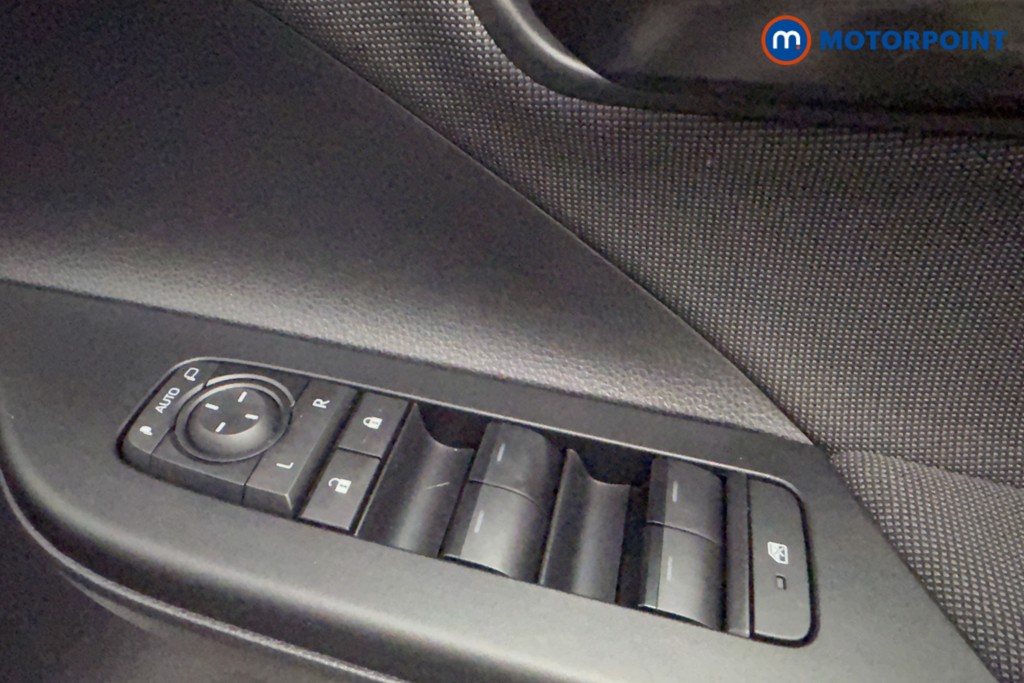 Toyota C-Hr Design Automatic Petrol Plug-In Hybrid SUV - Stock Number (1571549) - 19th supplementary image
