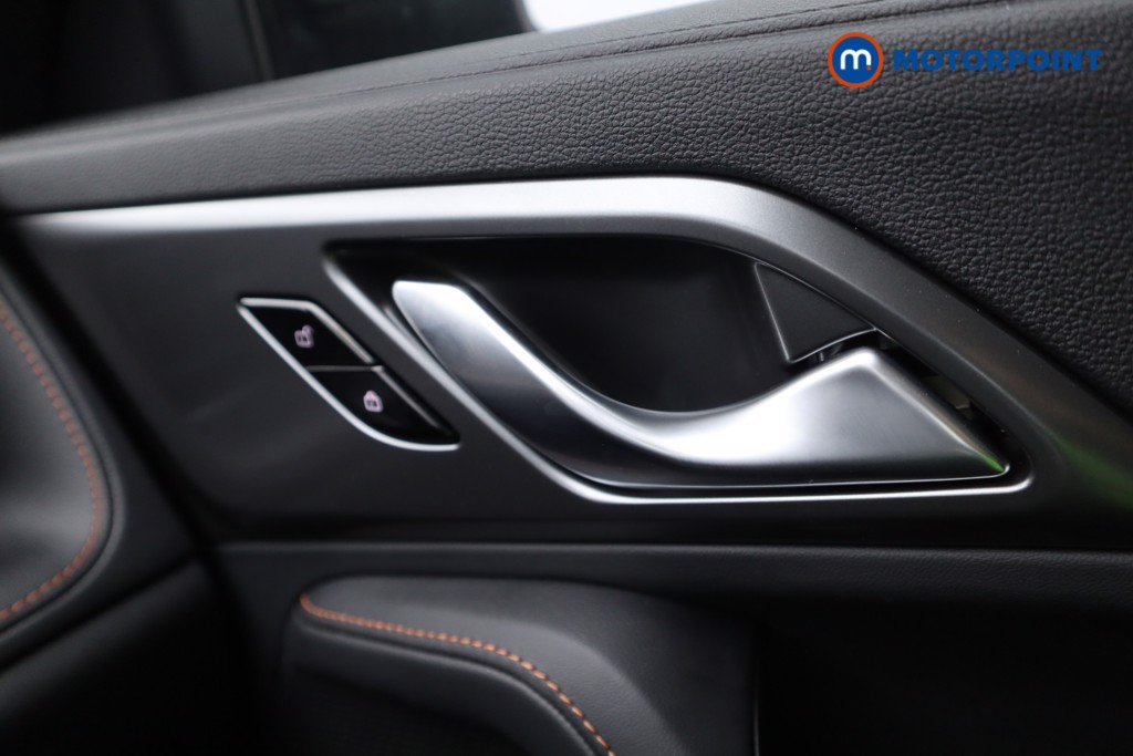 Mg Motor Uk HS Trophy Automatic Petrol SUV - Stock Number (1572030) - 9th supplementary image