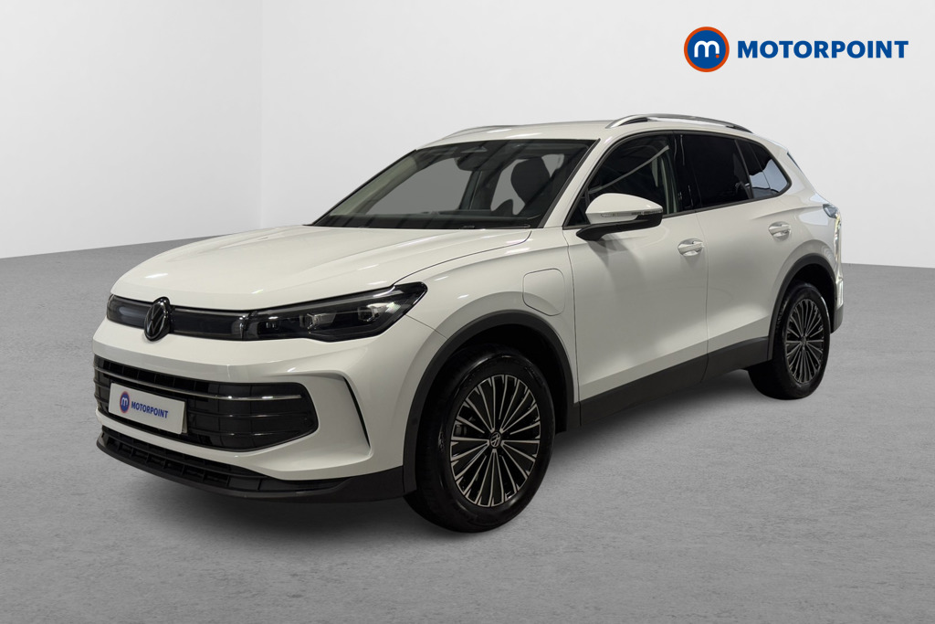 Volkswagen Tiguan Match Automatic Petrol Plug-In Hybrid SUV - Stock Number (1572729) - Passenger side front corner