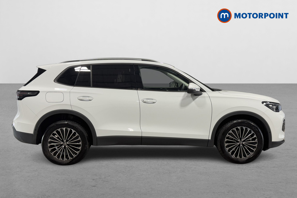 Volkswagen Tiguan Match Automatic Petrol Plug-In Hybrid SUV - Stock Number (1572729) - Drivers side