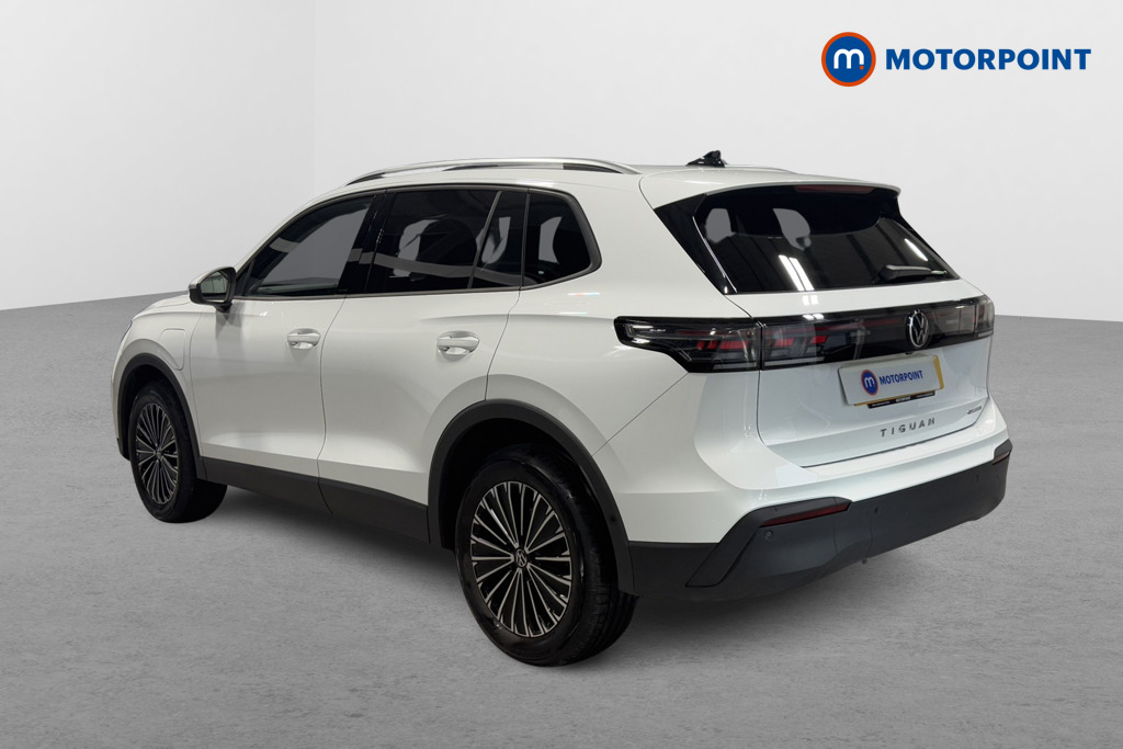 Volkswagen Tiguan Match Automatic Petrol Plug-In Hybrid SUV - Stock Number (1572729) - Passenger side rear corner