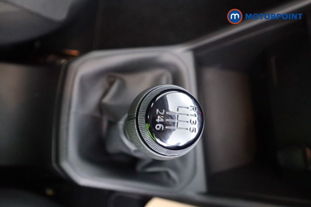 Dacia Sandero Stepway Essential Manual Petrol Hatchback - Stock Number (1572890) - 3rd supplementary image