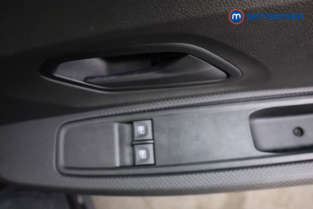 Dacia Sandero Stepway Essential Manual Petrol Hatchback - Stock Number (1572890) - 9th supplementary image