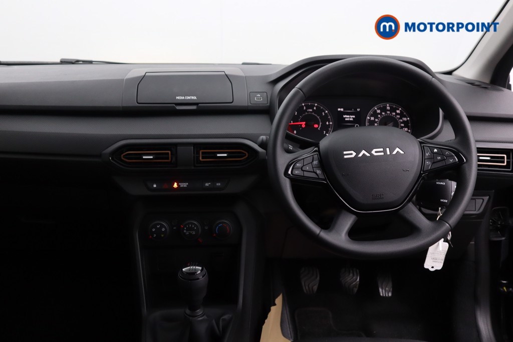 Dacia Sandero Stepway Essential Manual Petrol Hatchback - Stock Number (1572890) - 13th supplementary image