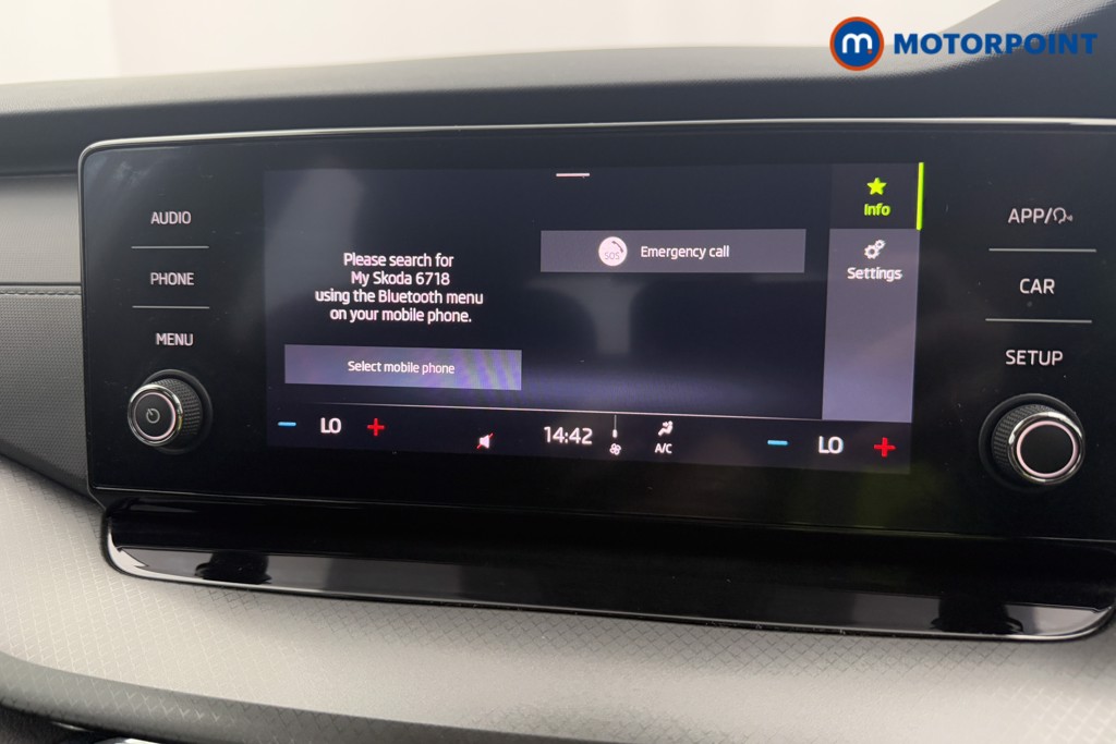 Skoda Octavia Se First Edition Manual Petrol Hatchback - Stock Number (1572906) - 8th supplementary image