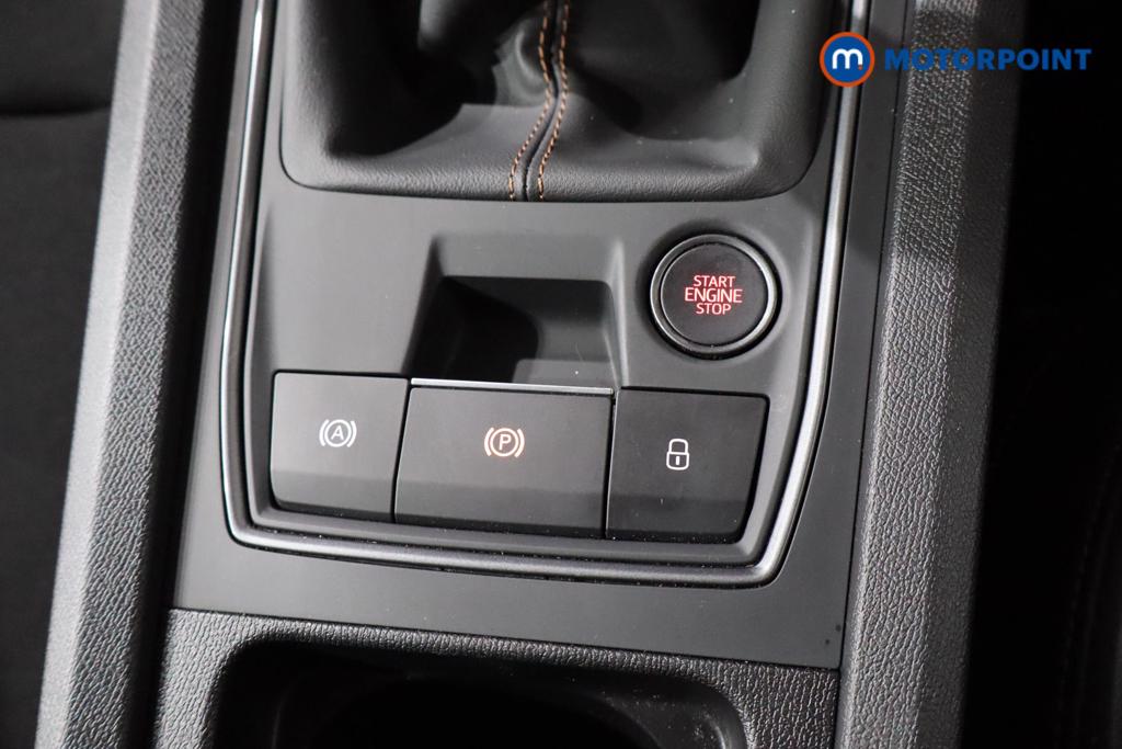 Cupra Leon V1 Manual Petrol Estate - Stock Number (1573260) - 5th supplementary image