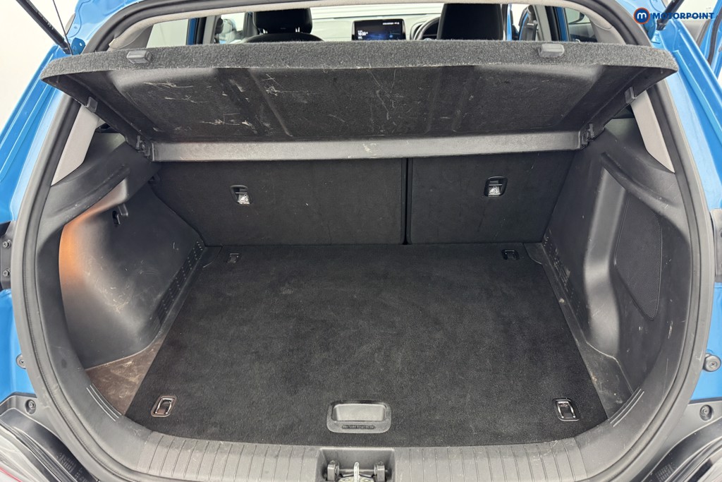 Hyundai Kona Premium Automatic Petrol-Electric Hybrid SUV - Stock Number (1573666) - 3rd supplementary image