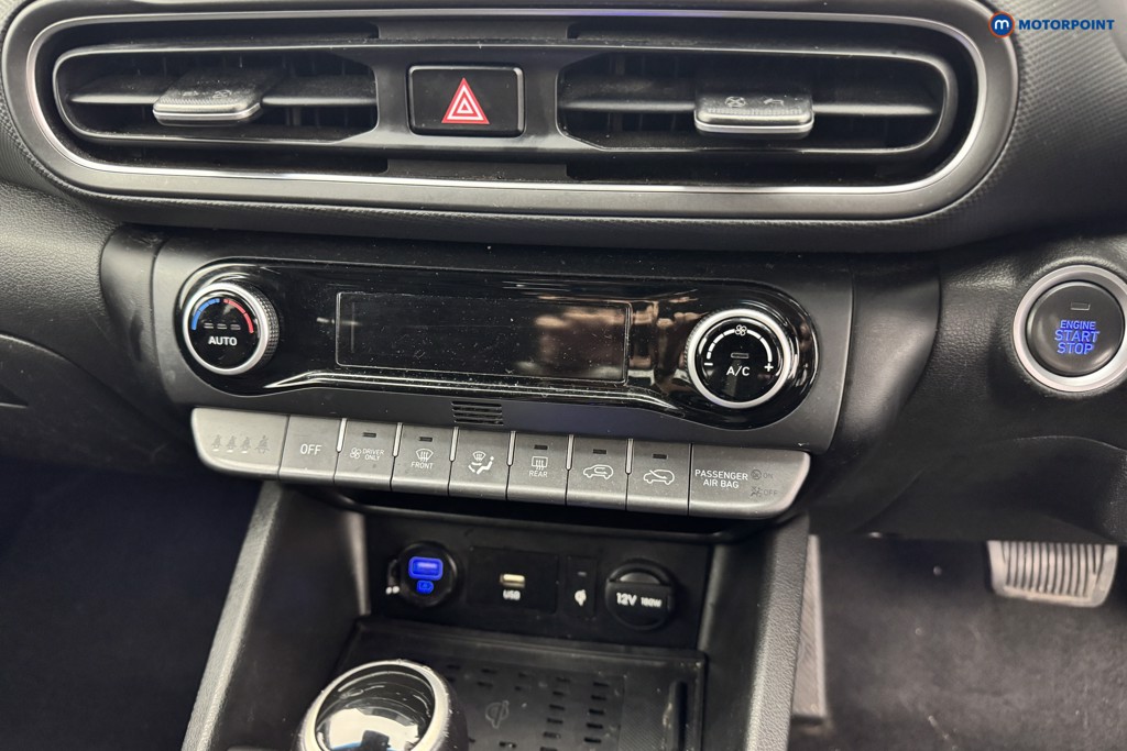Hyundai Kona Premium Automatic Petrol-Electric Hybrid SUV - Stock Number (1573666) - 16th supplementary image