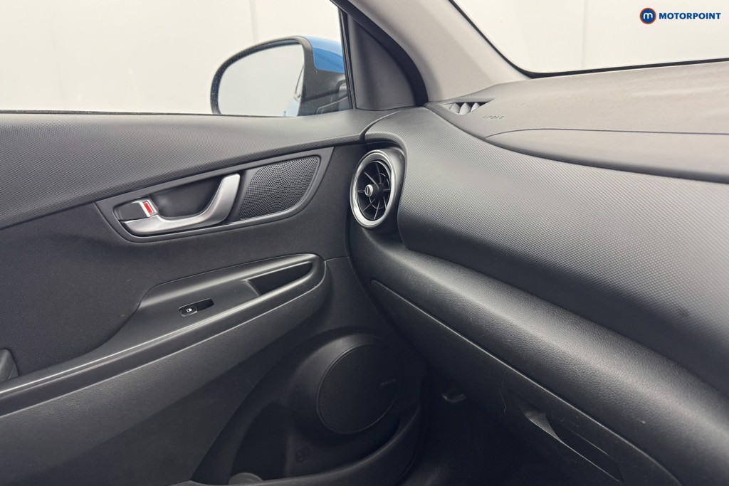 Hyundai Kona Premium Automatic Petrol-Electric Hybrid SUV - Stock Number (1573666) - 17th supplementary image