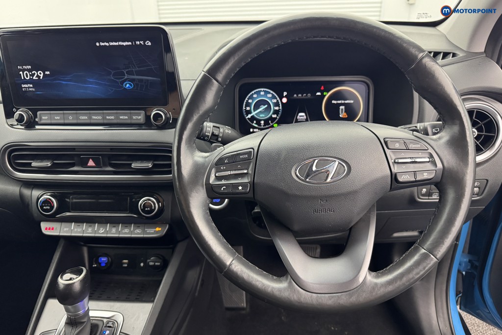 Hyundai Kona Premium Automatic Petrol-Electric Hybrid SUV - Stock Number (1573666) - 1st supplementary image