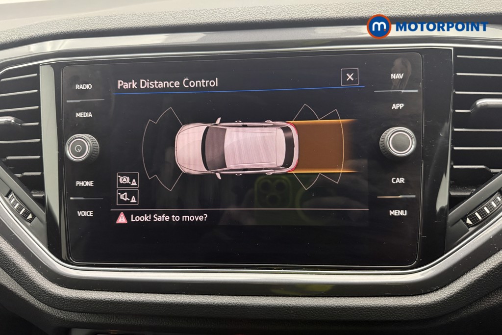 Volkswagen T-Roc R-Line Automatic Petrol SUV - Stock Number (1574045) - 26th supplementary image