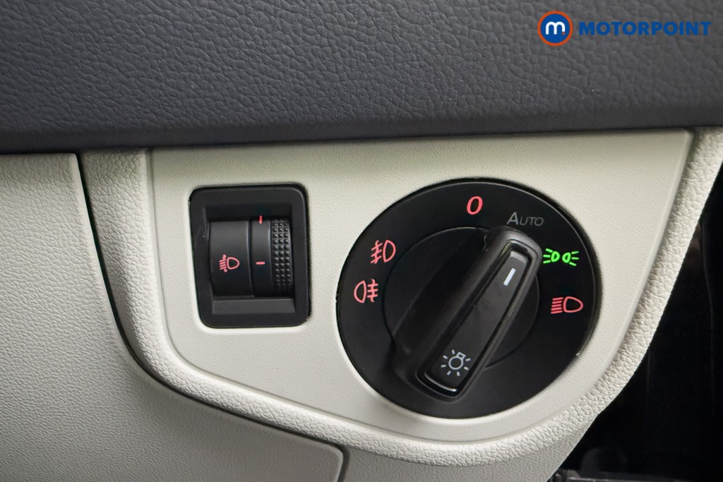 Volkswagen Polo Beats Manual Petrol Hatchback - Stock Number (1574051) - 16th supplementary image
