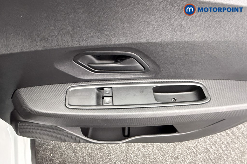 Dacia Jogger Essential Manual Petrol People Carrier - Stock Number (1574197) - 10th supplementary image