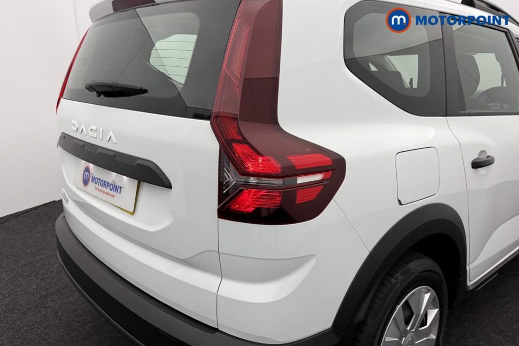Dacia Jogger Essential Manual Petrol People Carrier - Stock Number (1574197) - 19th supplementary image