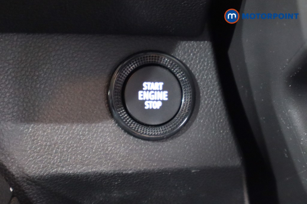 Dacia Sandero Expression Manual Petrol Hatchback - Stock Number (1574198) - 13th supplementary image