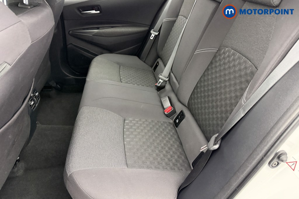 Toyota Corolla Icon Automatic Petrol-Electric Hybrid Estate - Stock Number (1575818) - 25th supplementary image