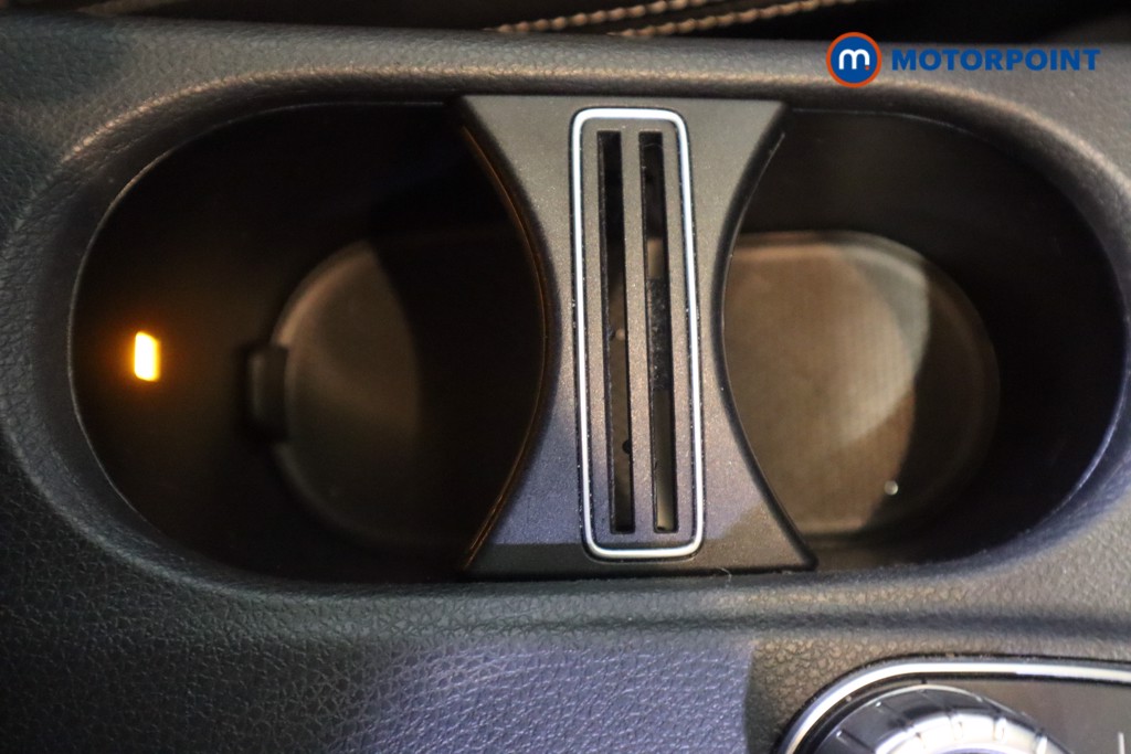 Mercedes-Benz GLA Urban Edition Automatic Petrol SUV - Stock Number (1576099) - 24th supplementary image
