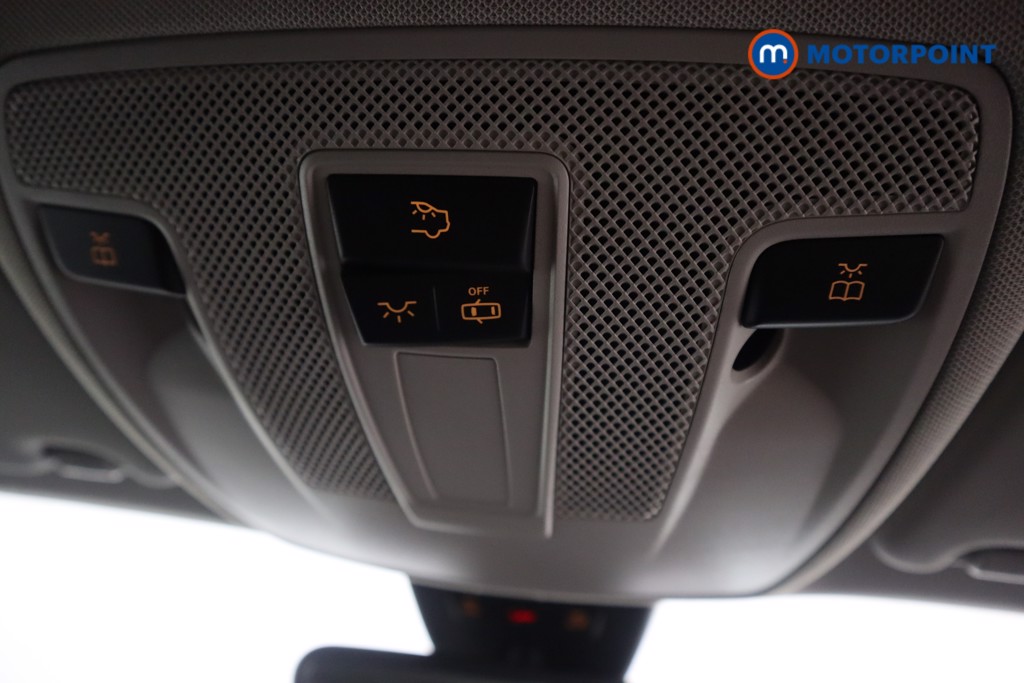 Mercedes-Benz GLA Urban Edition Automatic Petrol SUV - Stock Number (1576099) - 25th supplementary image