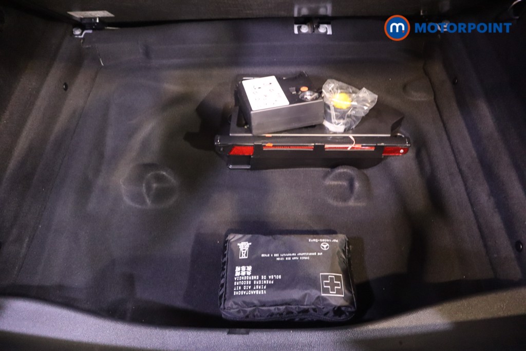Mercedes-Benz GLA Urban Edition Automatic Petrol SUV - Stock Number (1576099) - 28th supplementary image