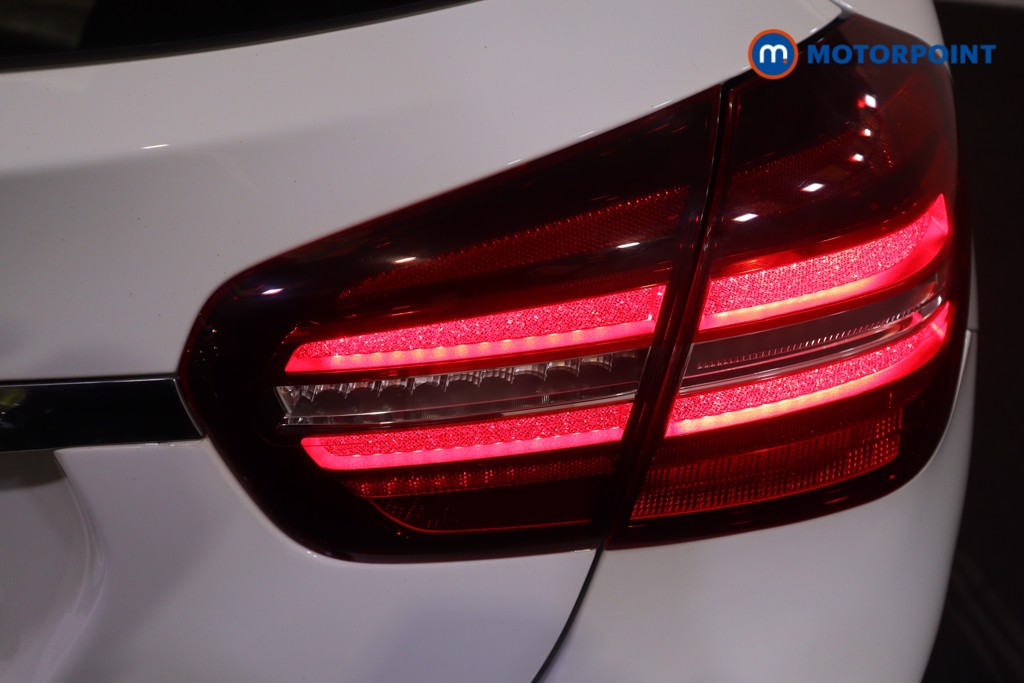 Mercedes-Benz GLA Urban Edition Automatic Petrol SUV - Stock Number (1576099) - 30th supplementary image