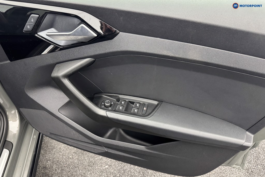 Audi A1 Black Edition Manual Petrol Hatchback - Stock Number (1576151) - 21st supplementary image
