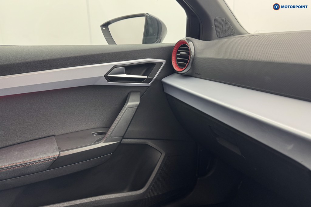 Seat Arona Fr Sport Manual Petrol SUV - Stock Number (1576175) - 17th supplementary image