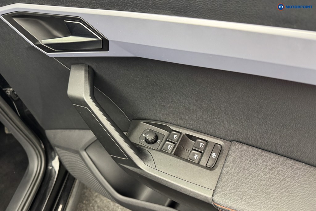Seat Arona Fr Sport Manual Petrol SUV - Stock Number (1576175) - 23rd supplementary image