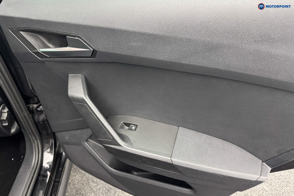 Seat Arona Fr Sport Manual Petrol SUV - Stock Number (1576175) - 24th supplementary image
