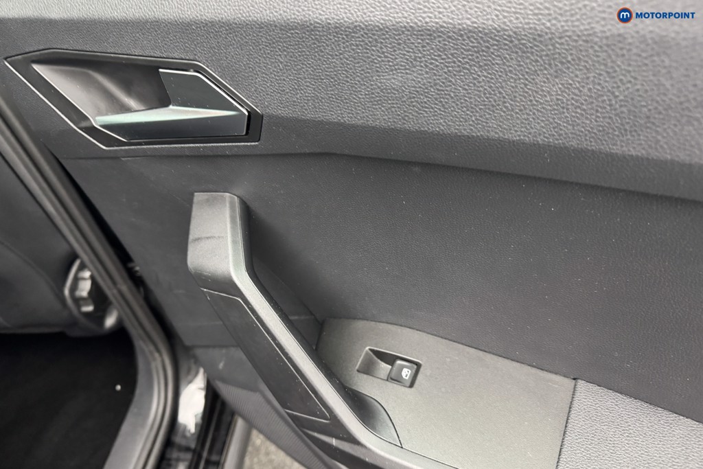 Seat Arona Fr Sport Manual Petrol SUV - Stock Number (1576175) - 25th supplementary image