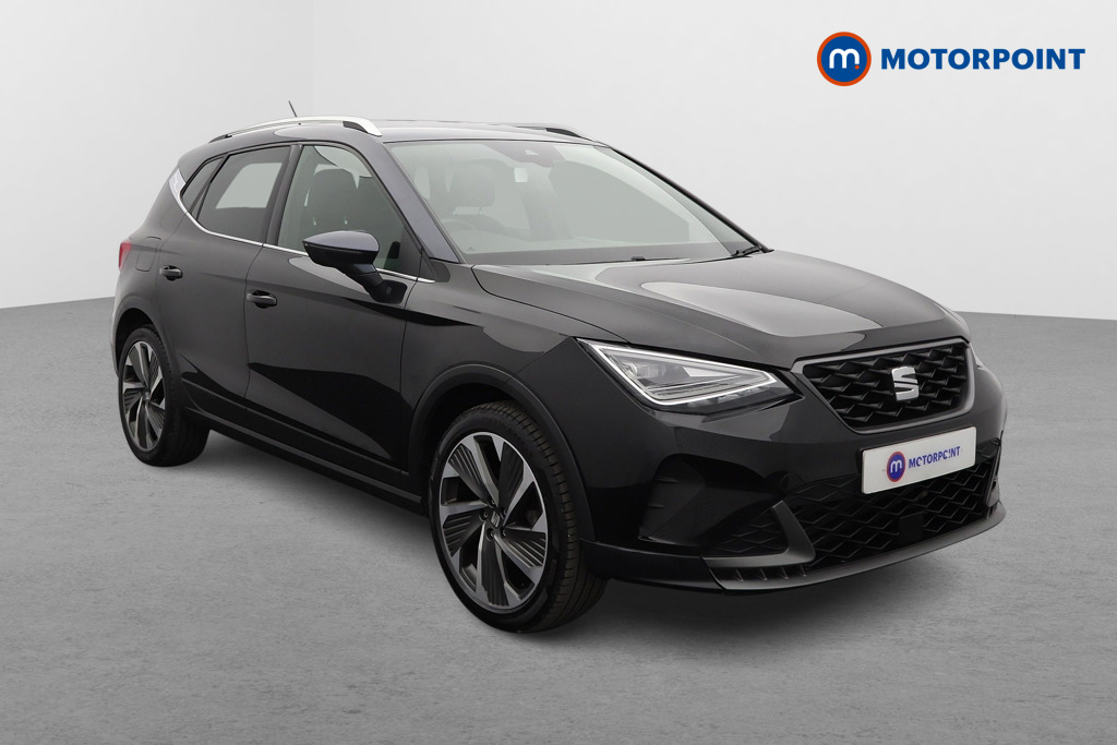 Seat Arona Fr Sport Manual Petrol SUV - Stock Number (1576175) - Drivers side front corner