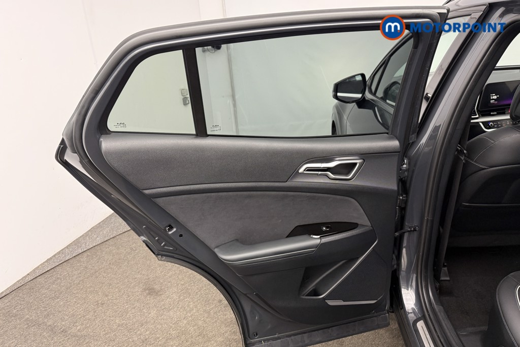 KIA Sportage Gt-Line Automatic Petrol-Electric Hybrid SUV - Stock Number (1576394) - 5th supplementary image
