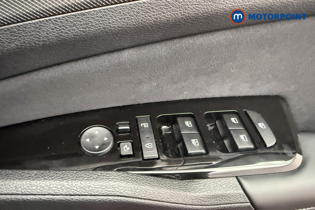 KIA Sportage Gt-Line Automatic Petrol-Electric Hybrid SUV - Stock Number (1576438) - 16th supplementary image