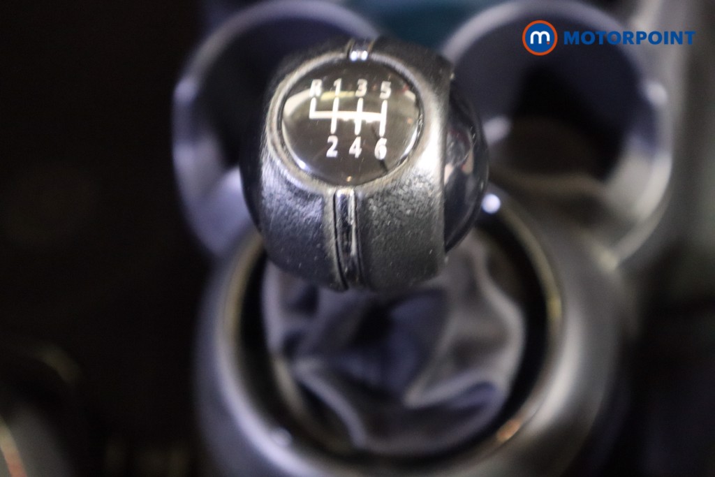 Mini Hatchback Cooper Classic Manual Petrol Hatchback - Stock Number (1576602) - 5th supplementary image