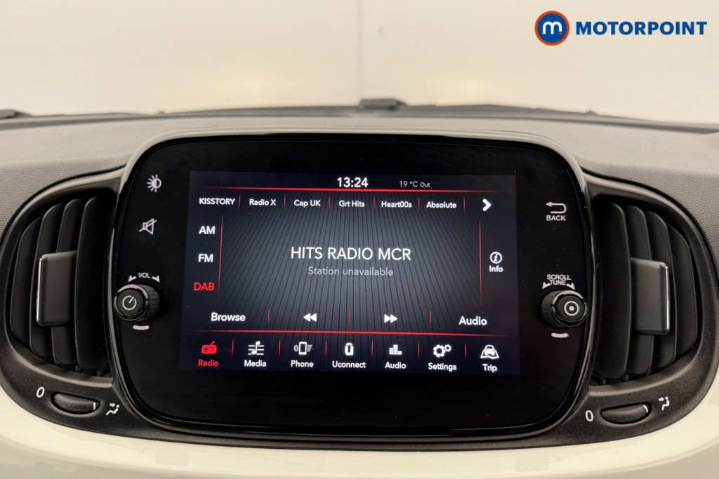 Fiat 500 Dolcevita Manual Petrol-Electric Hybrid Hatchback - Stock Number (1576747) - 5th supplementary image