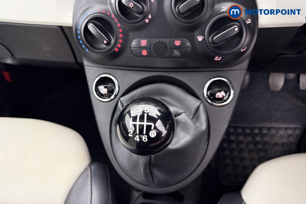 Fiat 500 Dolcevita Manual Petrol-Electric Hybrid Hatchback - Stock Number (1576747) - 10th supplementary image