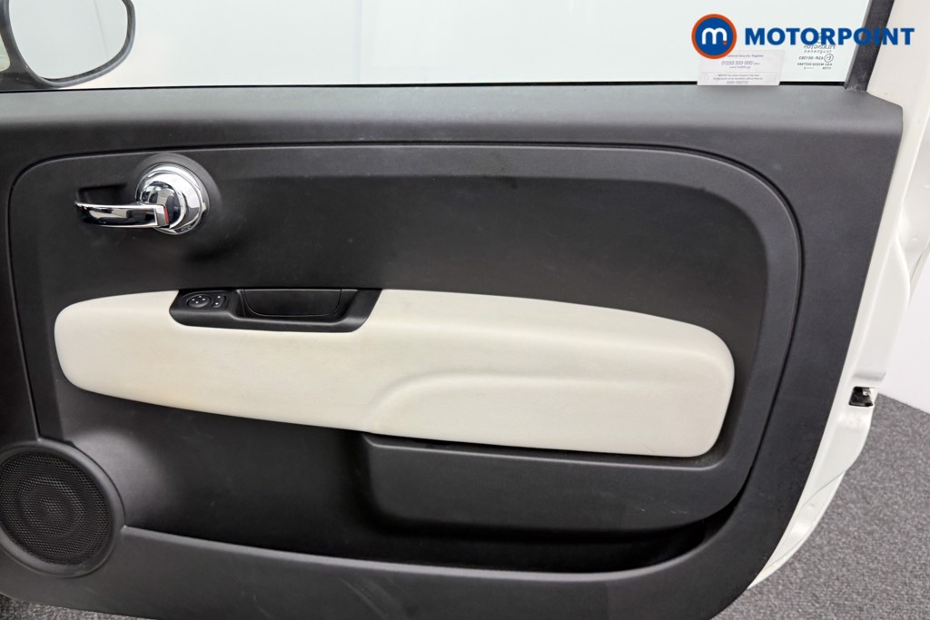 Fiat 500 Dolcevita Manual Petrol-Electric Hybrid Hatchback - Stock Number (1576747) - 14th supplementary image