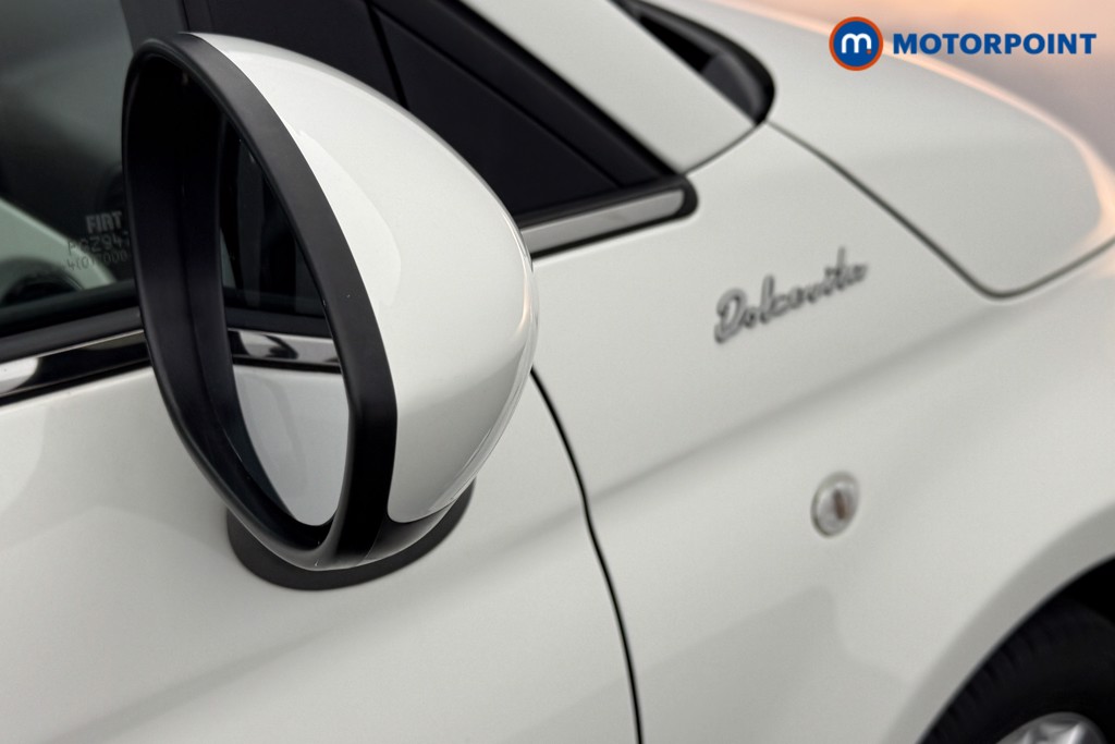 Fiat 500 Dolcevita Manual Petrol-Electric Hybrid Hatchback - Stock Number (1576747) - 15th supplementary image