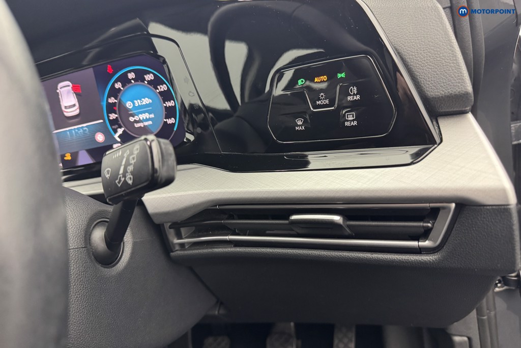 Volkswagen Golf Life Manual Petrol Hatchback - Stock Number (1577034) - 20th supplementary image
