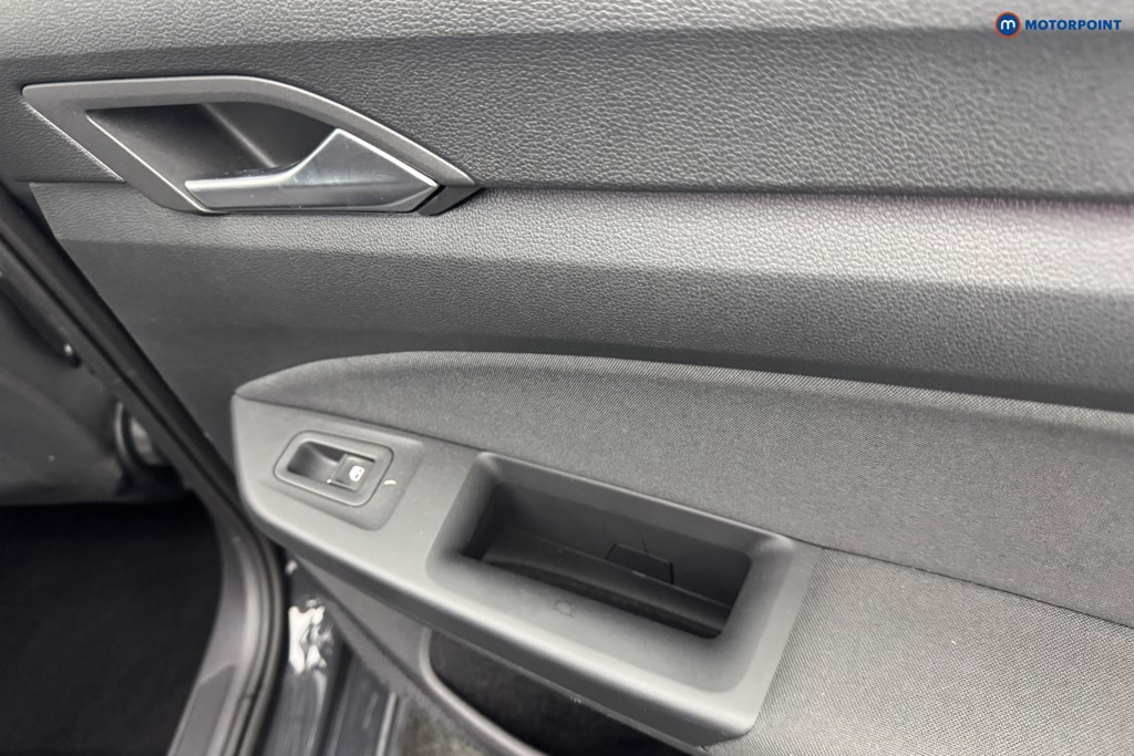 Volkswagen Golf Life Manual Petrol Hatchback - Stock Number (1577034) - 25th supplementary image