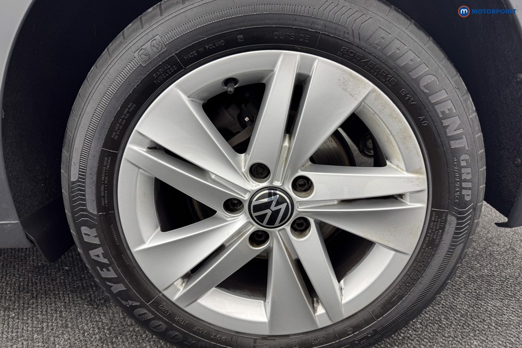 Volkswagen Golf Life Manual Petrol Hatchback - Stock Number (1577034) - 35th supplementary image