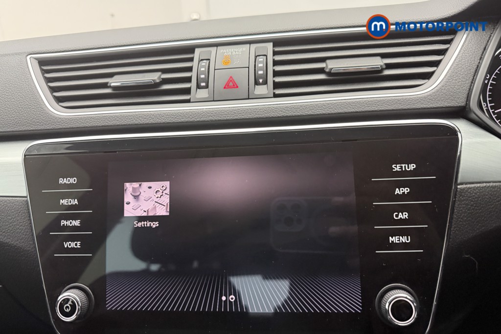 Skoda Superb SE Manual Petrol Hatchback - Stock Number (1577059) - 7th supplementary image