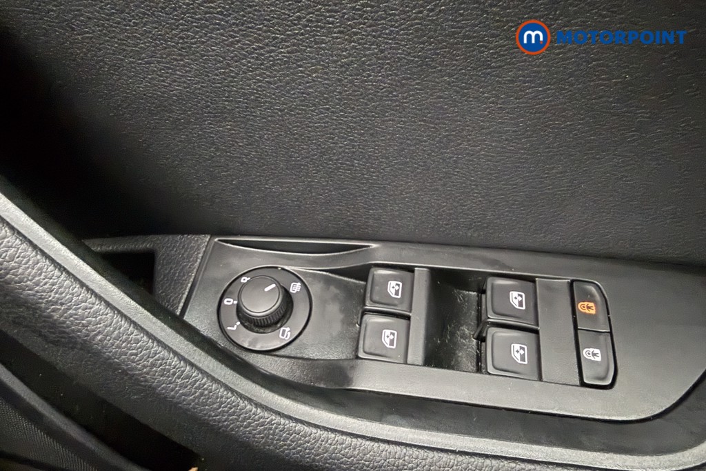Skoda Superb SE Manual Petrol Hatchback - Stock Number (1577059) - 14th supplementary image